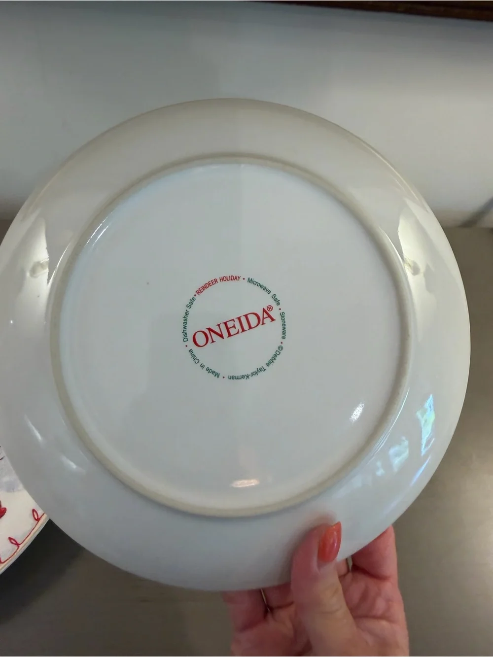 Oneida Reindeer Holiday Plates Set Of 2 Salad Dessert Appetizer Christmas Winter